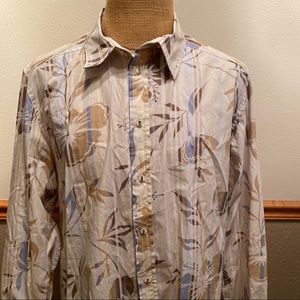 DKNY shirt ⭐️NEW button down.